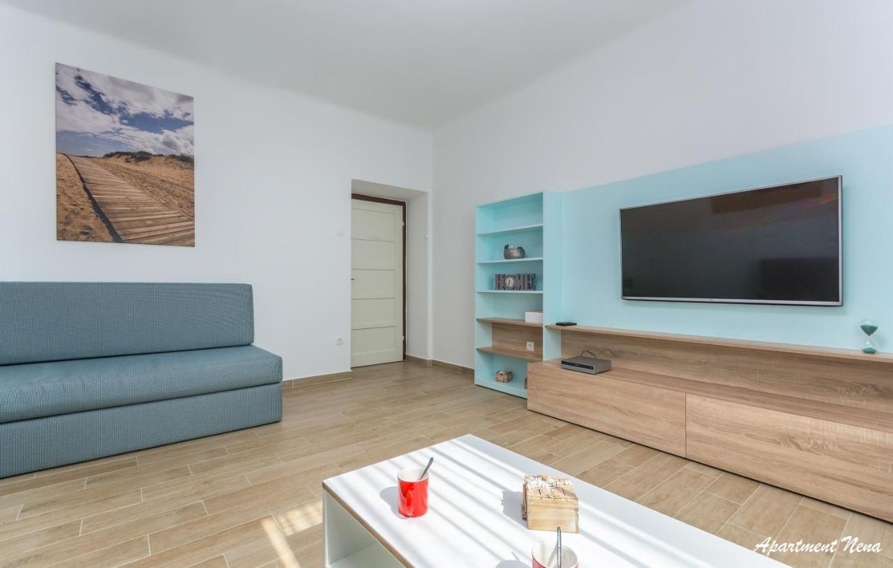 Apartmani Nena i Ilka Pola Esterno foto